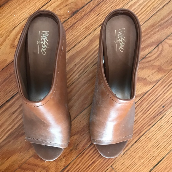 Heeled mules - Picture 2 of 3